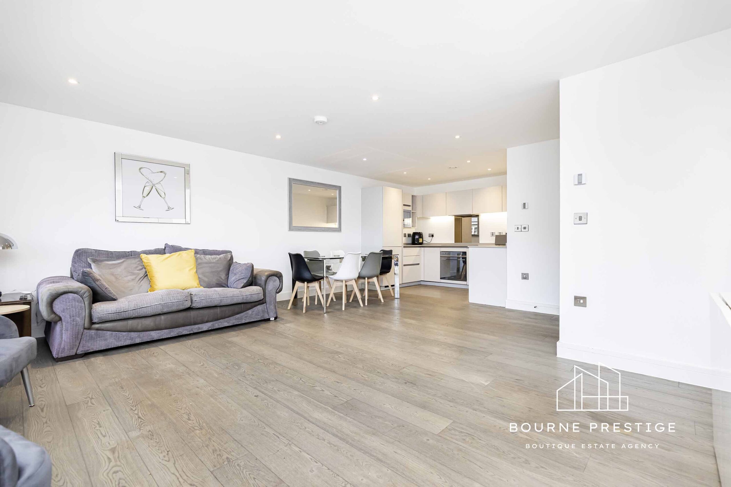 Flat 15 Bristol & West (7) Dean Park Road