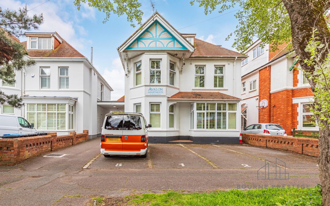 Grand Avenue – Sold