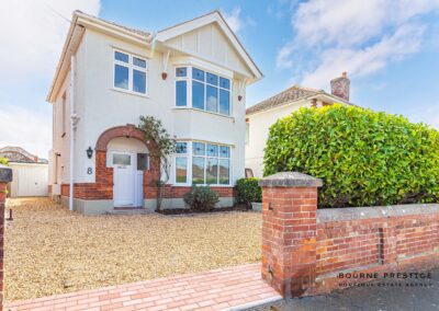 Burnett Ave -Sold stc